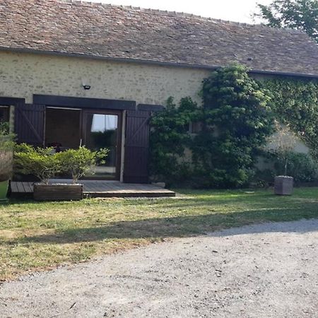 Gite De La Grange Ruille-en-Champagne Bagian luar foto