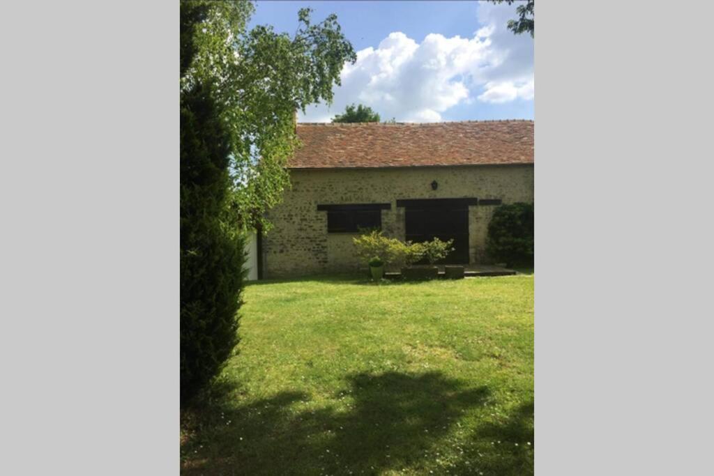 Gite De La Grange Ruille-en-Champagne Bagian luar foto